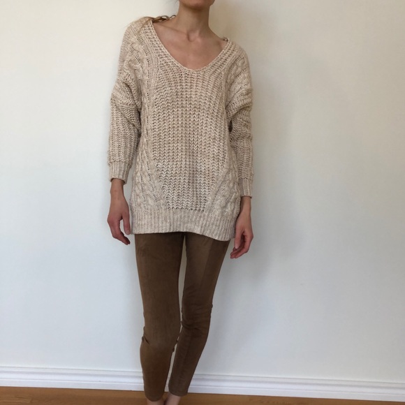 Wishlist Cable-knit Chunky Open Back Sweater - Picture 6 of 11